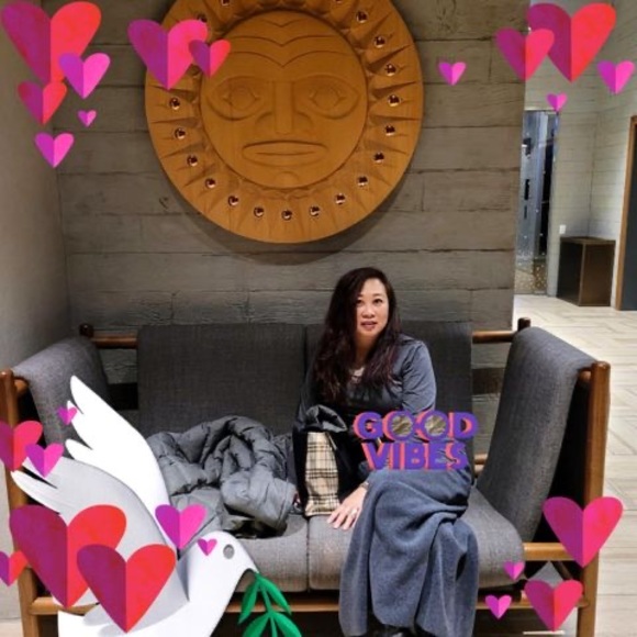 Meet your Posher, Alice - Picture 1 of 1